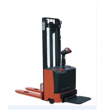 廈門全電動堆高車、倉庫裝卸車、車間堆垛車租賃服務 中金網有色商機平臺助力高效物流